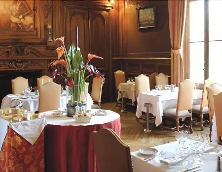 Chateau De La Tremblaye