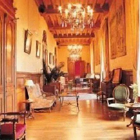 Hotel Chateau De La Tremblaye