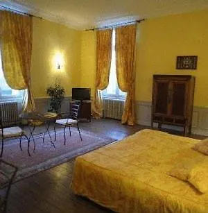Chateau De La Tremblaye 호텔 3*