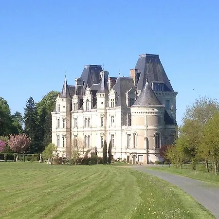 Hotel Chateau De La Tremblaye