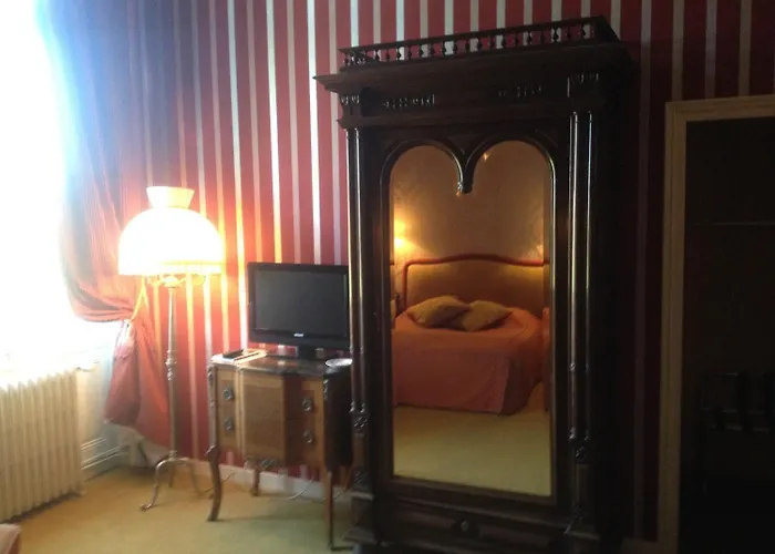 Chateau De La Tremblaye Ξενοδοχείο Le Puy-Saint-Bonnet